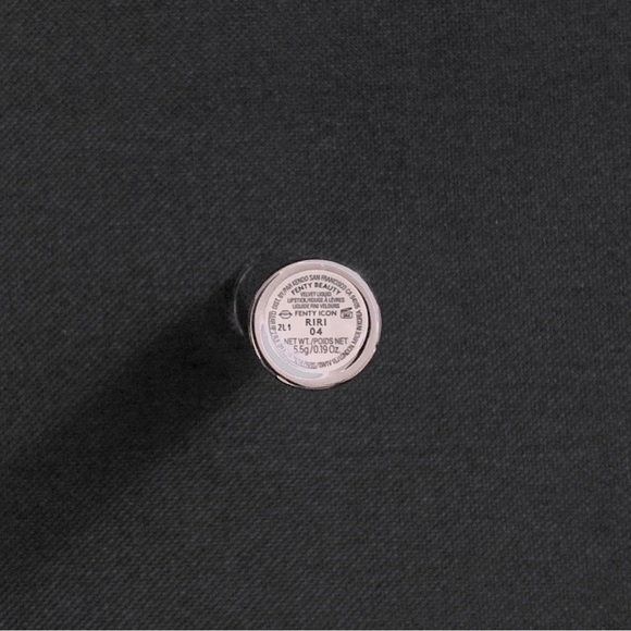 FENTY BEAUTY Riri Icon Velvet Liquid Lipstick - Picture 3 of 3